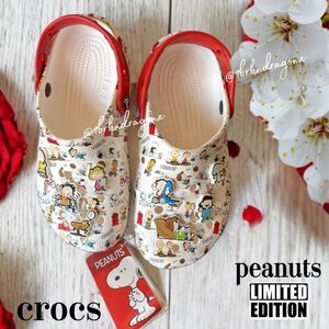 Crocs Peanuts Limited Edition & Jibbitz Snoopy Charlie Brown Lucy NWT FREE SHIP